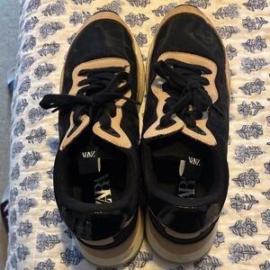 Zara Black and Beige Sneakers